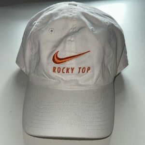 Nike Rocky Top Hat White One Size Adjustable Back
